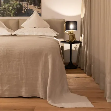 Apartment Attica 54 *