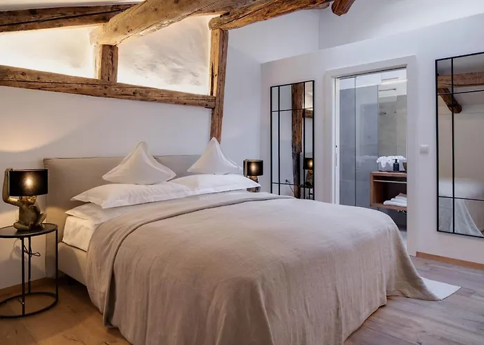 Attica 54 Мерано